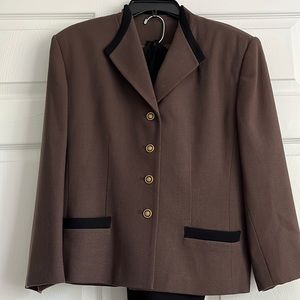Kasper skirt suit - size 10